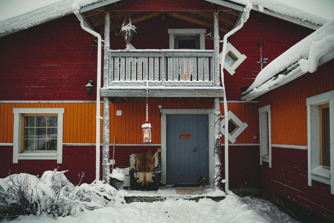 Hotel Loma-Paksu Köngäs Exterior foto
